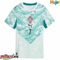 Camiseta Portugal Cristiano Ronaldo #7 Visitante Equipación para mujer Mundial 2026 manga corta
